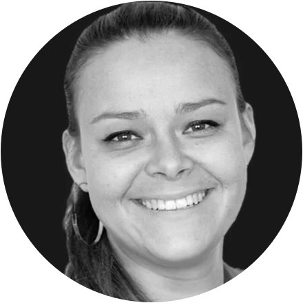 Portrait de Julie Rousseille, architecte d'intérieur et co-fondatrice de DeviScan